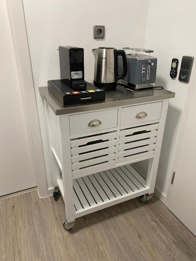 1,5 Zimmer Apartment In S-Bahn Naehe, 35 Qm, Max 4 Pers, Zentral, Private Terasse, Internet 250 Mbit Gärtringen Exteriör bild