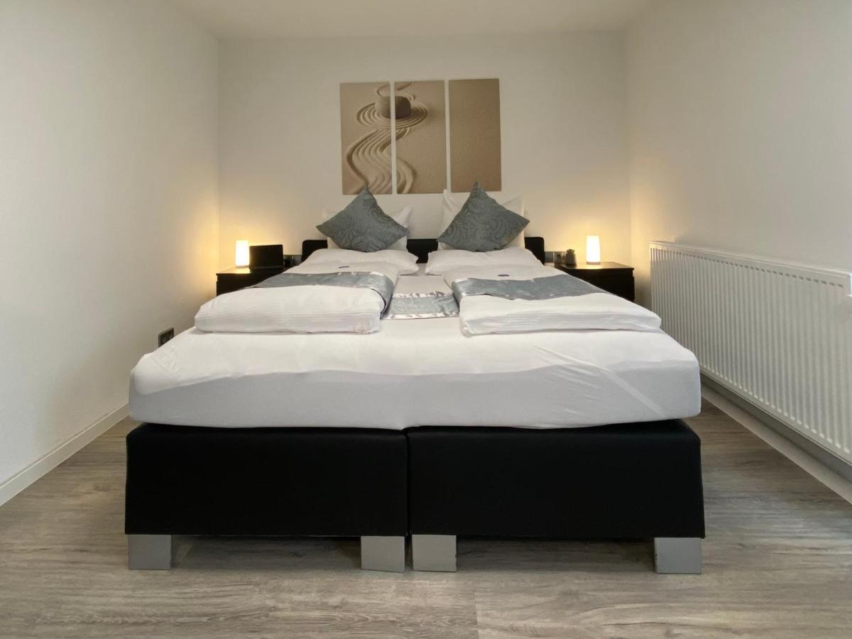 1,5 Zimmer Apartment In S-Bahn Naehe, 35 Qm, Max 4 Pers, Zentral, Private Terasse, Internet 250 Mbit Gärtringen Exteriör bild